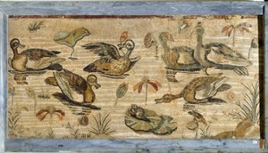 Römische Kunst: Ente, Frosch und Seerosen in einem Teich. Mosaik aus der Villa der Fauna in Pompeji. 1. Jahrhundert. Museo Archeologico Nazionale, Neapel von Roman