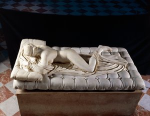 Schlafender Hermaphrodit, Kopie nach einem Original aus dem 2. Jahrhundert v. Chr., aus den Diokletiansthermen, Rom (Marmor)