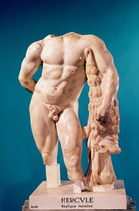 Statue des Herkules, Kopie eines griechischen Originals (Marmor)