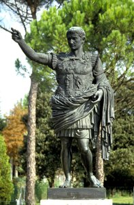 Statue des römischen Kaisers Augustus (Octavian oder Octavian) (63 v. Chr. - 14) von Roman
