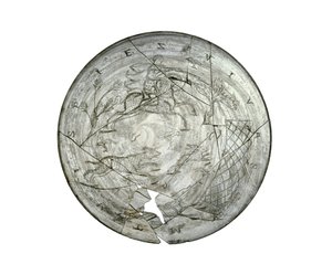 Wint Hill Schale, graviert mit einer Jagdszene, wahrscheinlich aus dem Rheinland, römisch, 4. Jahrhundert (Glas) von Roman