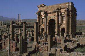 Bogen des Trajan und Kapitolinischer Tempel, ca. 100 n. Chr., Hochimperialzeit