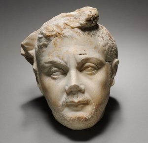 Kopf von Trajan von Roman Imperial Period
