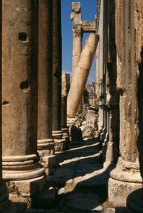 Tempel des Bacchus, Detail, Hochimperiale Periode (27 v. Chr. - 395 n. Chr.) von Roman Imperial Period