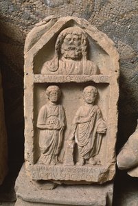 Votivstele, gewidmet Saturn, Hochimperiale Periode (27 v. Chr. - 395 n. Chr.) von Roman Imperial Period