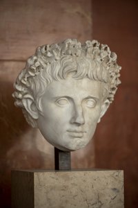 Kopf des Kaisers Augustus (63 v. Chr. - 14 n. Chr.) Marmor von Roman Roman