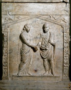 Römische Kunst: Grabaltar, der eine Hochzeitsszene (Junctio dextrarum) darstellt. Flachrelief. Rom, Nationalmuseum von Roman Roman