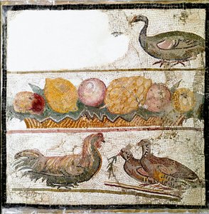 Römische Kunst: Mosaik, das Hühner, Gänse, Geflügel darstellt. Rom, Museo Nazionale Romano