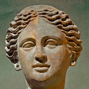 Römische Kunst: Porträt einer Frau. Terrakottaskulptur aus der republikanischen Ära. 6.-1. Jahrhundert v. Chr. Cagliari, Museo Archeologico Nazionale, Sardinien, Italien