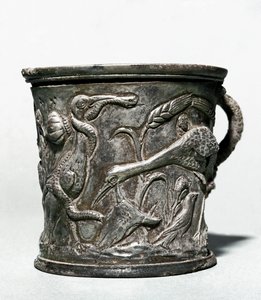 Silberbecher mit Vögeln und Weizen von Roman Roman