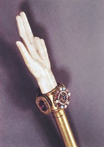 Die Hand der Gerechtigkeit der Könige von Frankreich, aus dem Schatz von St. Denis (Elfenbein und Edelsteine)