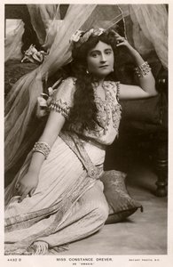 Constance Drever, britische Schauspielerin, um 1907 von Rotary Photo