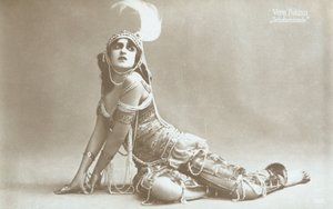 Vera Fokina in Scheherazade von Russian Photographer