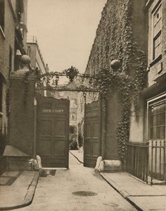Eingang zum ruhigen Amen Court in Warwick Lane, ca. 1935