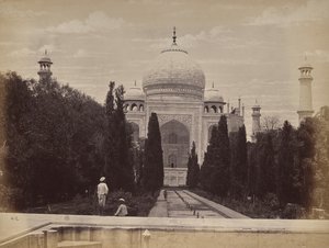 Agra. Ansicht des Taj vor Nootkan (Das Licht der Welt), der Gemahlin Kaiser Akbars, Blick vom Fluss von Samuel Bourne