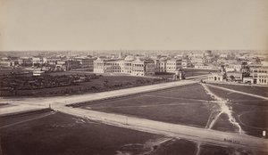 Kalkutta. Gesamtansicht. Das Regierungsgebäude im Vordergrund von Samuel Bourne