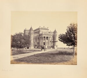 Lucknow; Der Dilkusha-Palast