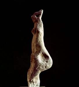 Nuragische Kultur (Nuraghi) Sardinien: Kalkstein-Statuette der Venus steatopygic (Venus von Macomer), aus Macomer, nahe Nuoro. Datierung aus der pränuragischen Periode (25.-18. Jahrhundert v. Chr.) Kupferzeit. Cagliari, Museo Nazionale Archeologico