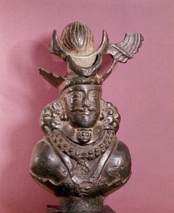 Büste eines sassanidischen Königs in Bronze, er trägt das königliche Outfit mit einer Frisur, die von Mondsicheln unterstützt wird. 6.-7. Jahrhundert. E. Borowski Sammlung von Sasanian School
