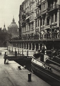 Berlin: Mühlendamm Spree-Schleuse von Sasha Stone