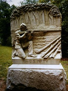 Denkmal für die 16. US-Infanterie auf dem Schlachtfeld von Chikamauga von School American