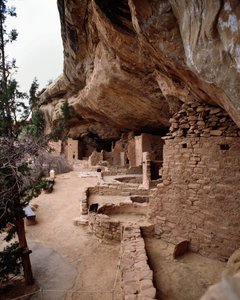 Ansicht der Fichtenhaus-Stätte (1993, Fotografie) von School Anasazi