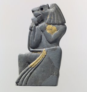 Plakettenfragment: kniender löwenköpfiger Figur, ca. 18. Jahrhundert v. Chr. von School Anatolian