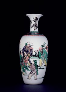 Chinesische Porzellanvase dekoriert in Famille-verte-Emaille von School Chinese