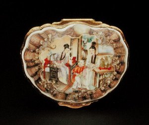 Deckel einer Schnupftabakdose in Form einer Muschel, Qianlong-Periode (1736-95) ca. 1760