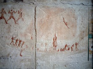Ägyptische Antike: Navigationsszene, Kalksteinrelief aus der Kapelle des Mastaba von Akhethetep in Saqqara, 5. Dynastie (um 2500-2350 v. Chr.) von School Egyptian