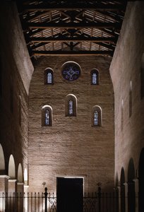 Ansicht der Rückfassade der Kirche von Saint Vincent und Saint Anasthasus, Abtei der Drei Brunnen von School Italian