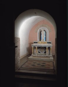 Ansicht der zweiten Kapelle der Kirche der Heiligen Vincent und Anastasius, 625-1221 Abtei Tre Fontane (Abtei der Drei Brunnen) bei Rom, Italien