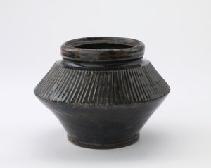 Krug, Tachikui, Präfektur Hyogo, Edo-Periode, spätes 18. bis mittleres 19. Jahrhundert