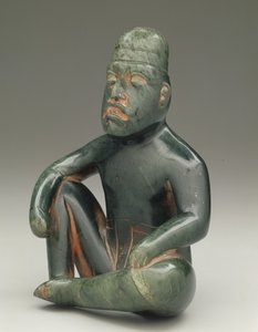 Sitzende Figur mit erhobenem Knie, Hochland-Olmeken, San Martin Texmelucan