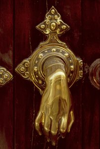 Türklopfer in Form einer Hand (Detail)