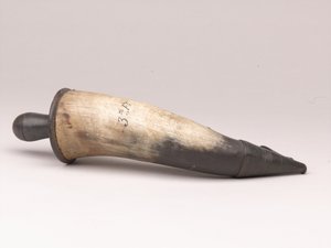 Pulverhorn, um 1775