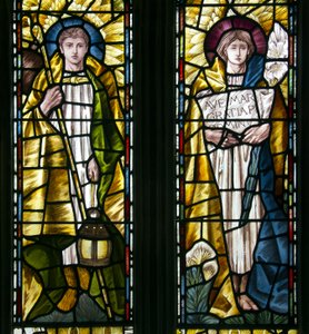 Mortehoe, St Mary, Heaton Butler & Bayne, Selwyn Image, Erzengel St. Raphael und St. Gabriel