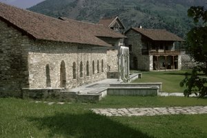 Refektorium und Gästehaus, spätes 12. Jahrhundert