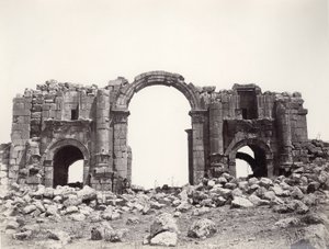 Hadriansbogen am Eingang zu Jerash von Sergeant Henry Phillips