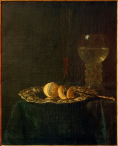 Bankettstilleben mit Silberteller, Zitronen, Römer und Flöt von Simon Luttichuys