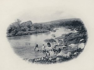 Wie Kleidung im Transvaal gewaschen wird (s/w Foto) von South African Photographer