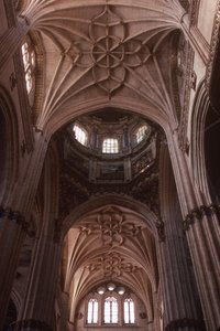 Ansicht des Laternturms und des Liernengewölbes von Spanish School