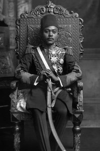 Sultan Ali II von Sansibar, ca. 1900 von Studio Lafayette