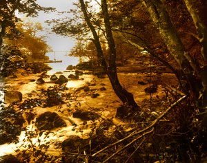 Hayakawa-Fluss bei Miyagino nahe dem Dorf Miyanoshita, um 1900 - 1915 von Teijiro Takagi