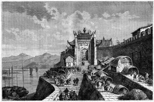 Ansicht des Shanghai-Tors am Huangpu-Fluss, China in den Jahren 1870-1880. Gravur nach einer Zeichnung von Weber, veröffentlicht in „Le Tour du Monde, Nouveau journal des Voyages“, herausgegeben von Edouard Charton, Paris von Theodore Weber