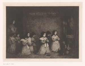 Gruppe von Mädchen im Gebet vor einer Marienstatue