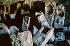 Alabastermine mit unvollendeten Steinen, Jemen (1964)