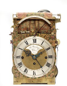 Detail einer George III grünen und vergoldeten Japanned-Musikautomaten-Tischuhr, die die Parade des Lord Mayor darstellt, ca. 1780