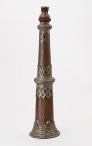 Paar von teleskopischen Ritualhörnern (dung-chen)