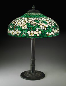 Hartriegel Tischlampe, ca. 1910